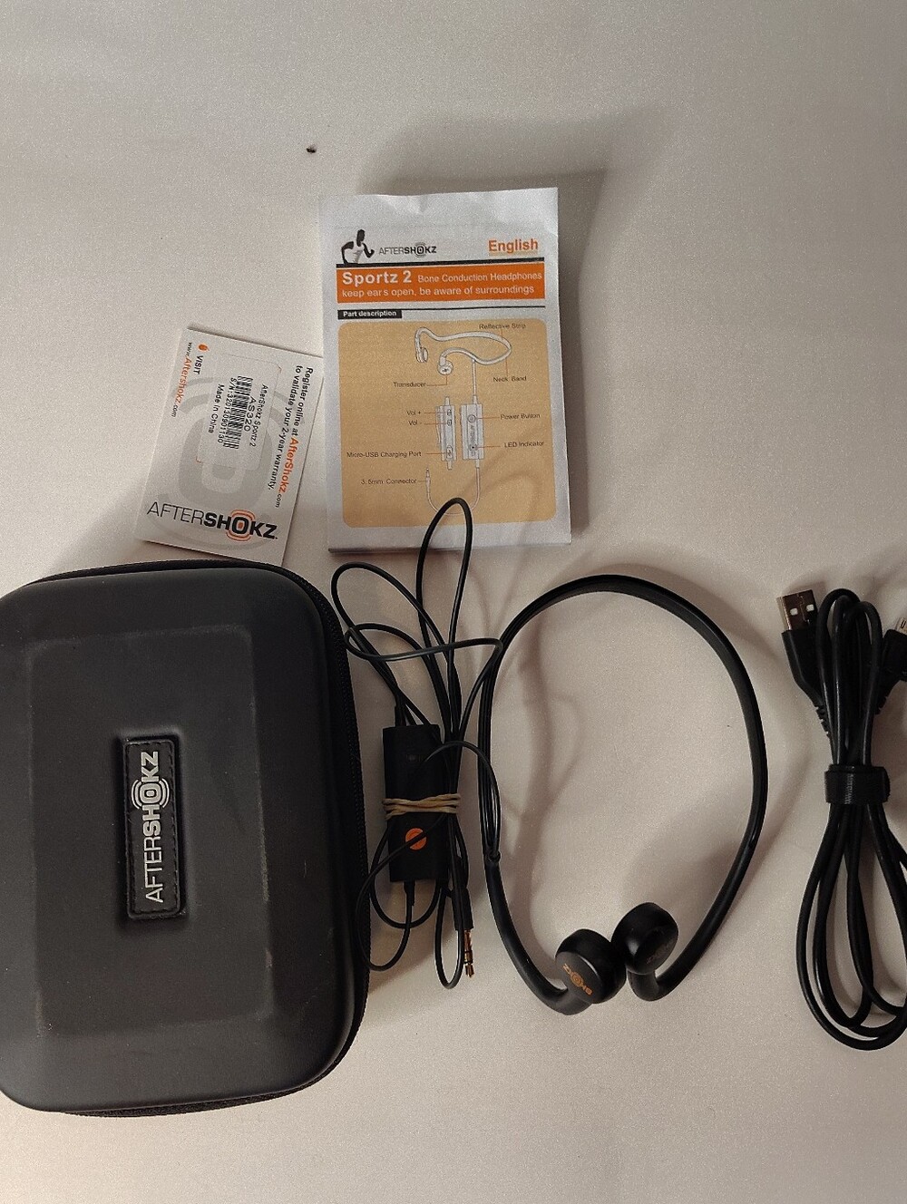 Aftershokz Sportz 2 Bone Conduction Headphones - Black